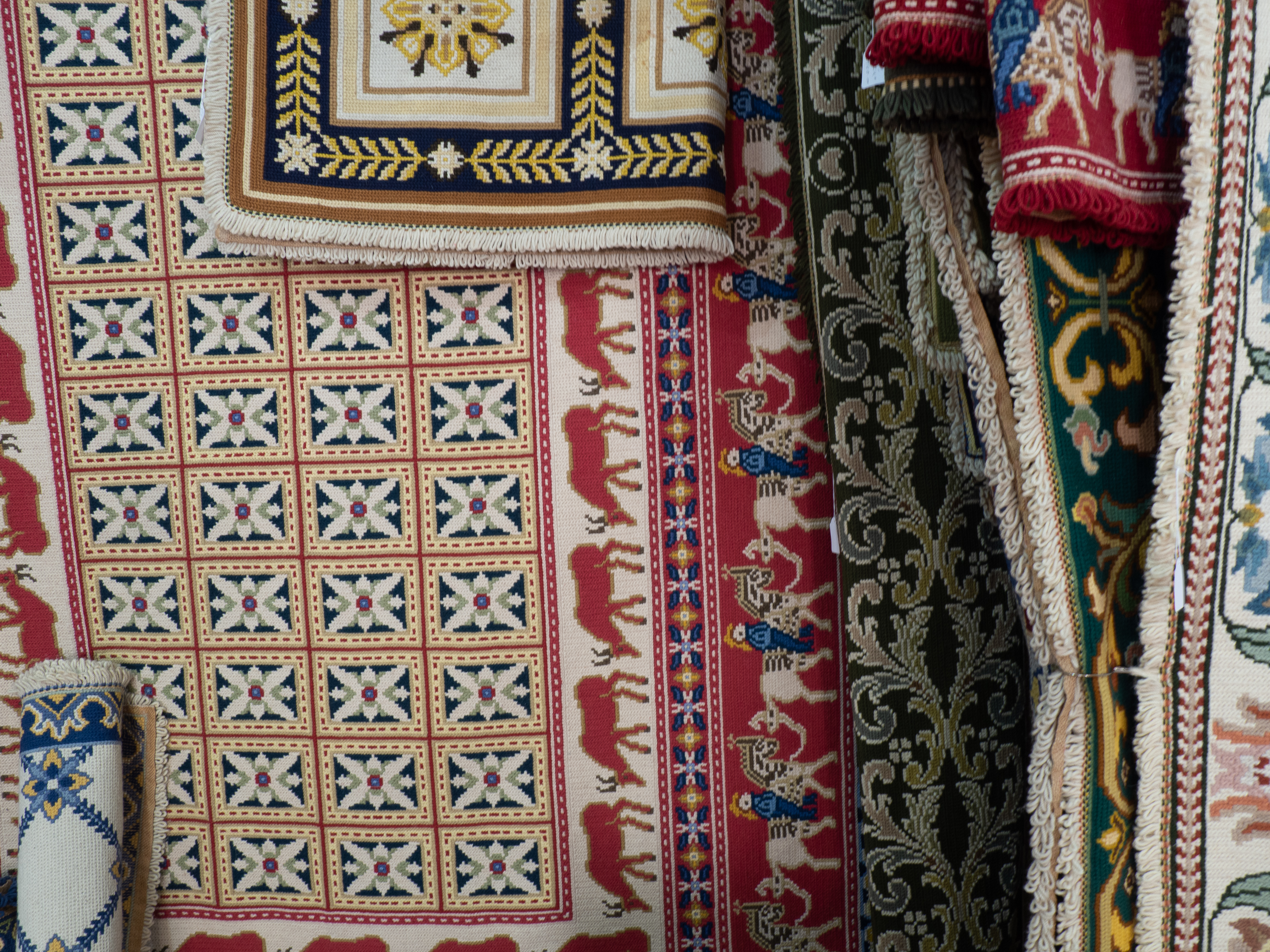 OLYMPUS DIGITAL CAMERA